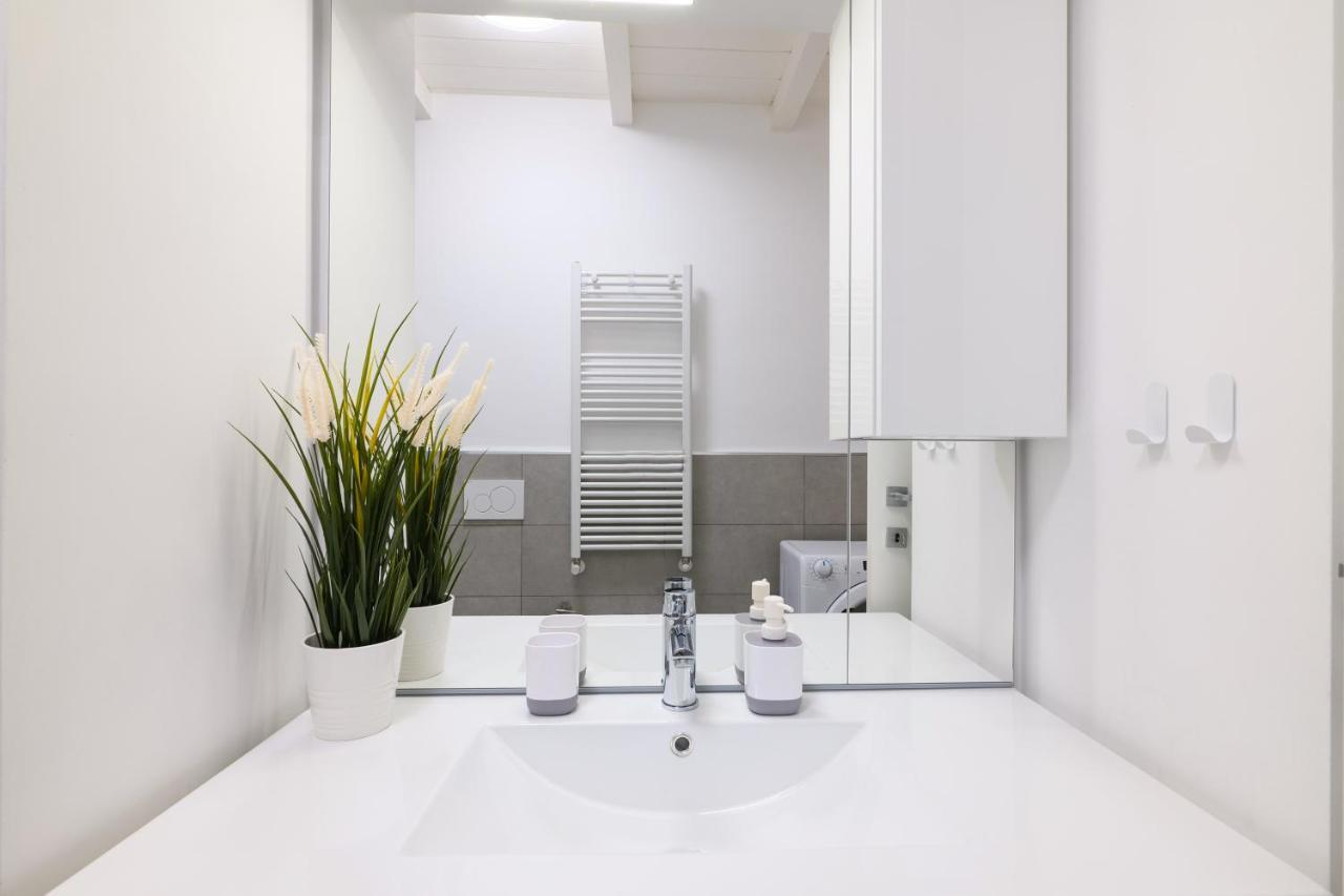 Apartamento Primopiano - Bonghi A Milán Exterior foto